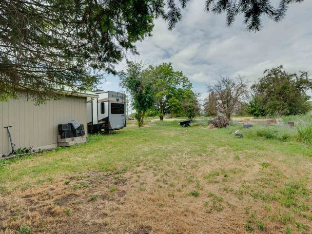 32917 S Williams Ave, Cheney, WA 99004
