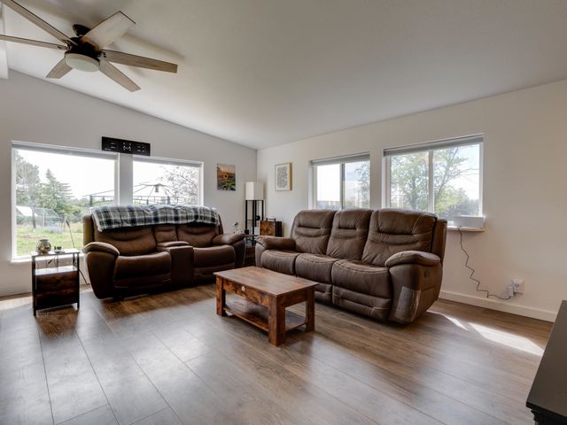 32917 S Williams Ave, Cheney, WA 99004