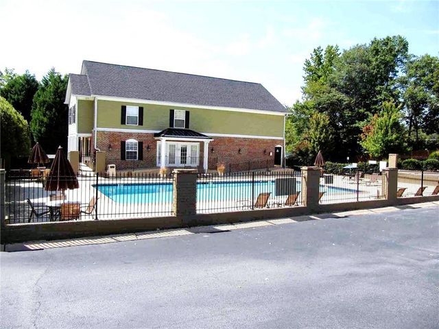 112 Summer Place, Norcross, GA 30071