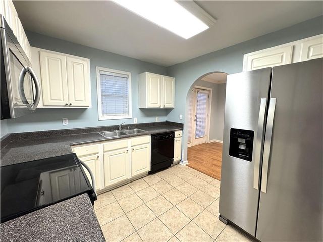 112 Summer Place, Norcross, GA 30071