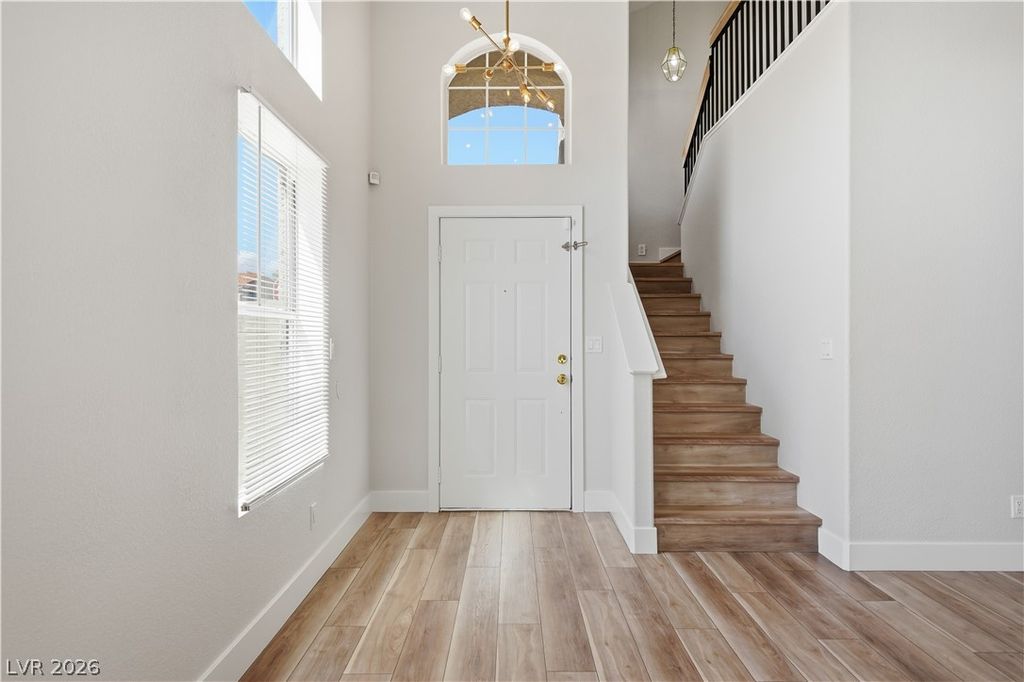 1620 Western Lily Street, Las Vegas, NV 89128 — photo 2