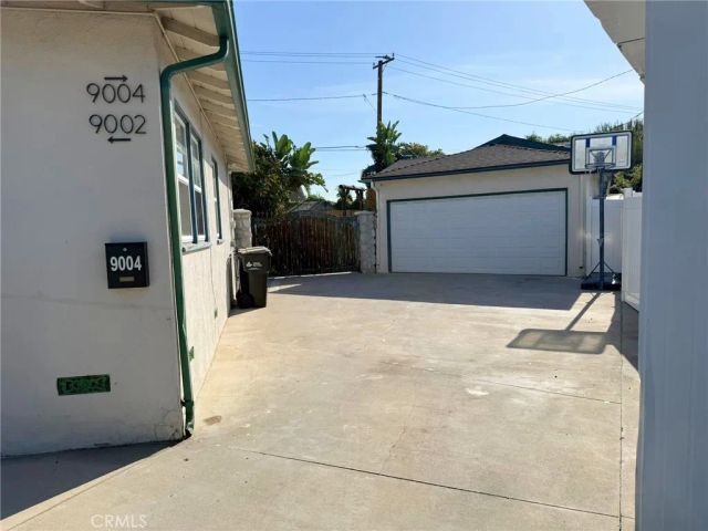 9002 Amsdell, Whittier, CA 90605