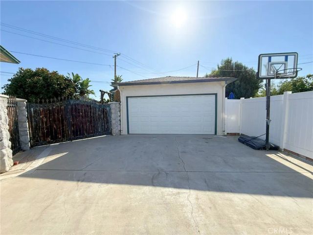 9002 Amsdell, Whittier, CA 90605