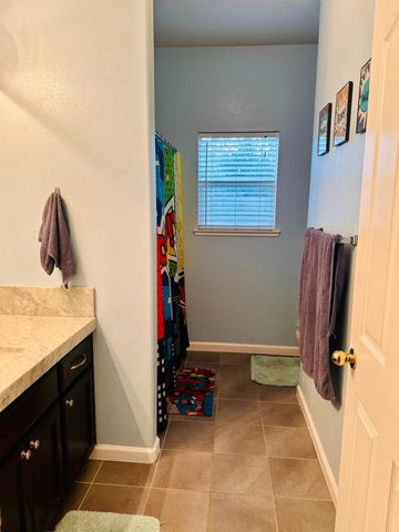 3509 Sharon Ave, Modesto, CA 95355