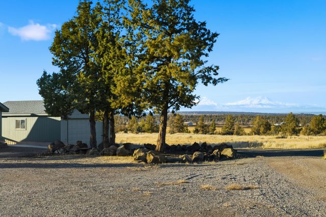 3250 NW Ice Avenue, Terrebonne, OR 97760