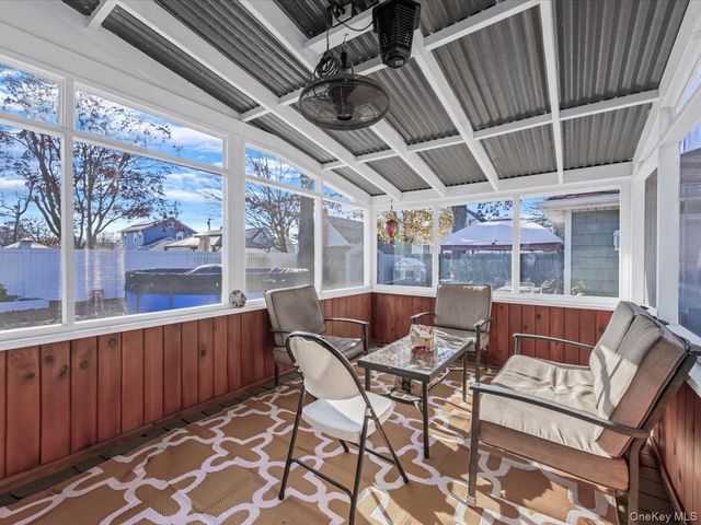 68 Kenwood Avenue, Massapequa, NY 11758