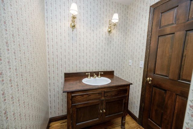 2218 E Tuolumne Rd, Turlock, CA 95380