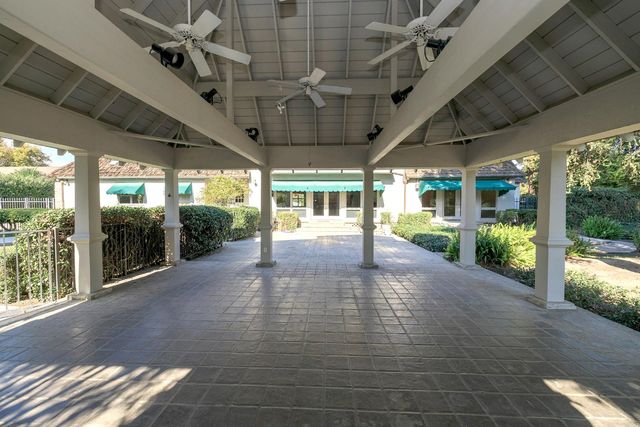 2218 E Tuolumne Rd, Turlock, CA 95380