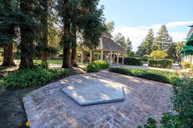 2218 E Tuolumne Rd, Turlock, CA 95380