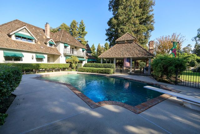 2218 E Tuolumne Rd, Turlock, CA 95380