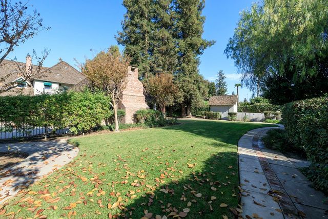 2218 E Tuolumne Rd, Turlock, CA 95380