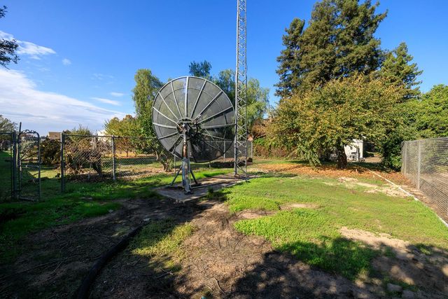 2218 E Tuolumne Rd, Turlock, CA 95380
