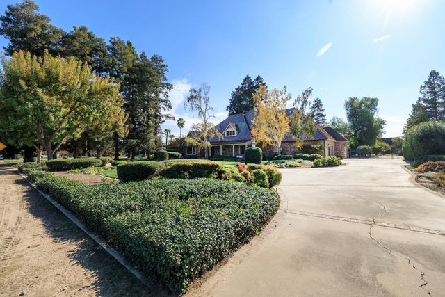 2218 E Tuolumne Rd, Turlock, CA 95380