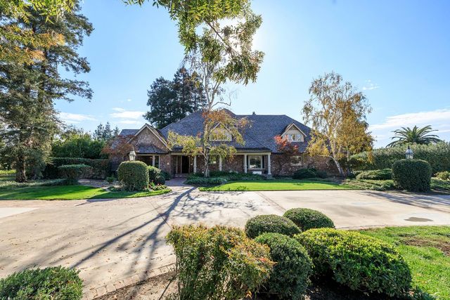 2218 E Tuolumne Rd, Turlock, CA 95380