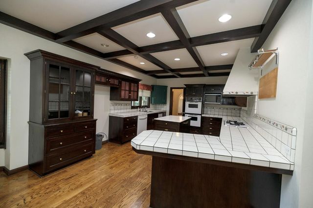 2218 E Tuolumne Rd, Turlock, CA 95380