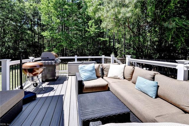 5508 Burlington LN, Williamsburg, VA 23188
