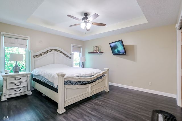 1159 Paris Drive, Franklin, IN 46131