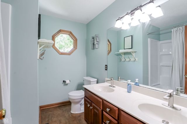 1159 Paris Drive, Franklin, IN 46131