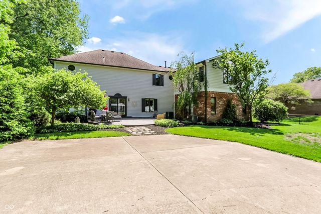 1159 Paris Drive, Franklin, IN 46131