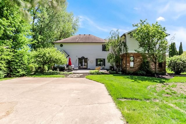 1159 Paris Drive, Franklin, IN 46131