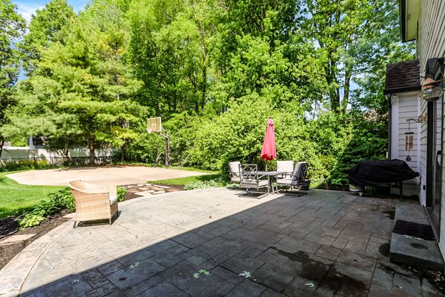 1159 Paris Drive, Franklin, IN 46131