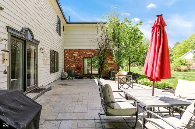 1159 Paris Drive, Franklin, IN 46131
