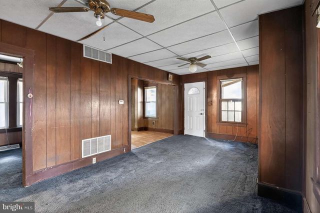 422 IRELAND AVE, Millville, NJ 08332