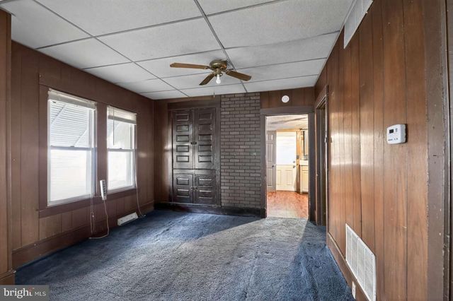 422 IRELAND AVE, Millville, NJ 08332