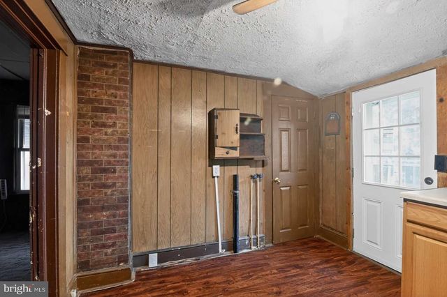 422 IRELAND AVE, Millville, NJ 08332