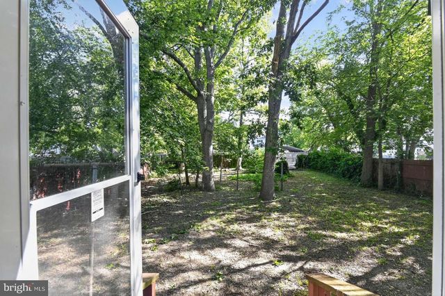 422 IRELAND AVE, Millville, NJ 08332