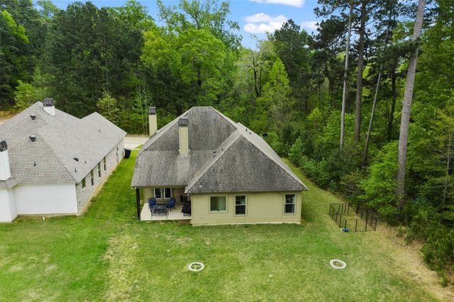 3350 Saint Matthias Drive, Shreveport, LA 71119