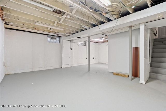 3526 Homewood Avenue, Lansing, MI 48910