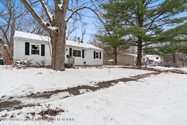 3526 Homewood Avenue, Lansing, MI 48910