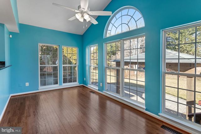 15359 BOWMANS FOLLY DR, Manassas, VA 20112