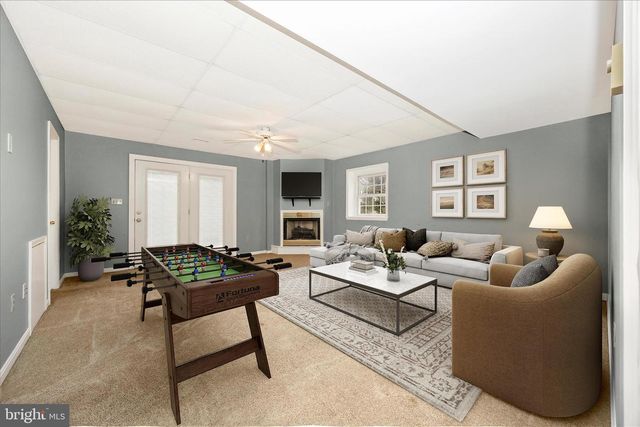 1160 MARTHAS CT E, Knoxville, MD 21758