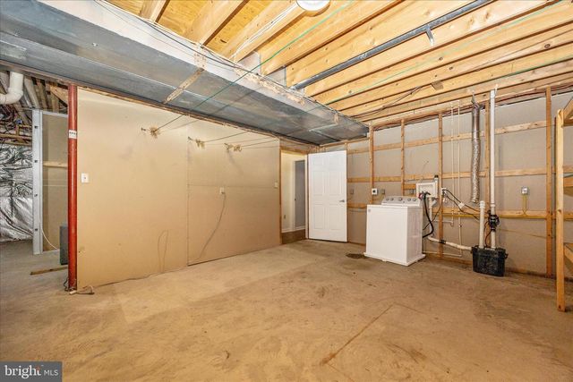 1160 MARTHAS CT E, Knoxville, MD 21758