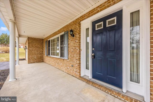 1160 MARTHAS CT E, Knoxville, MD 21758