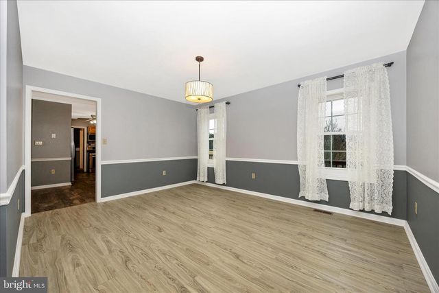 1160 MARTHAS CT E, Knoxville, MD 21758