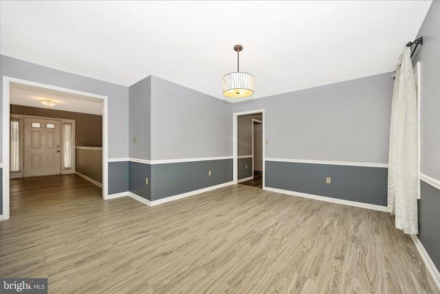 1160 MARTHAS CT E, Knoxville, MD 21758