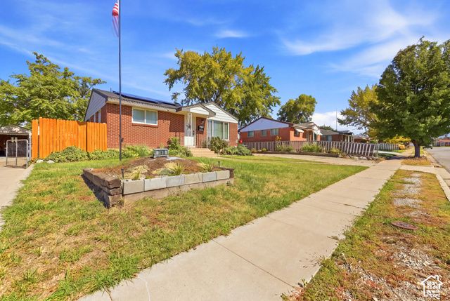 160 W 350 N, Clearfield, UT 84015