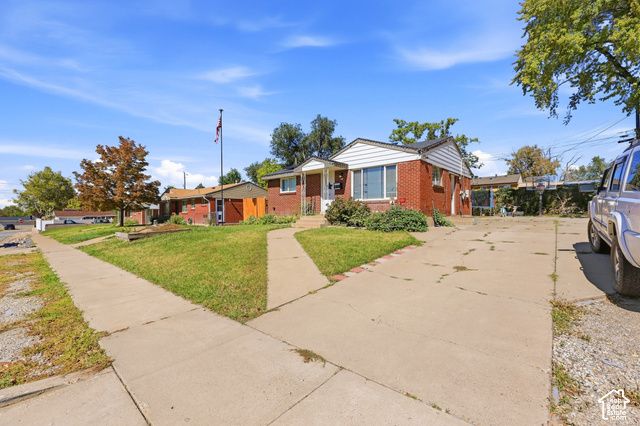160 W 350 N, Clearfield, UT 84015