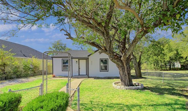 601 15th Street, Grand Prairie, TX 75051