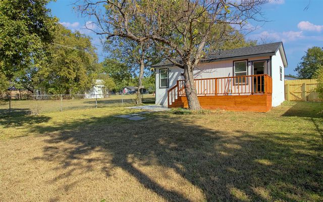 601 15th Street, Grand Prairie, TX 75051