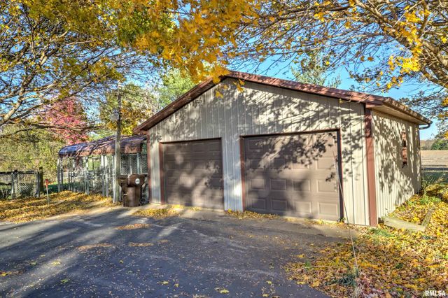 1619 W HALLOCK HOLLOW Road, Edelstein, IL 61526