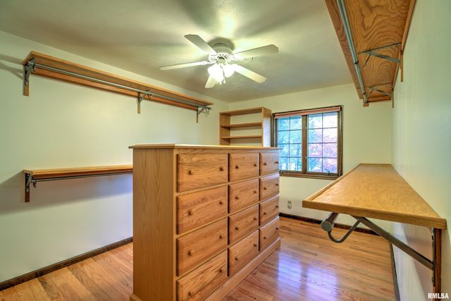 1619 W HALLOCK HOLLOW Road, Edelstein, IL 61526