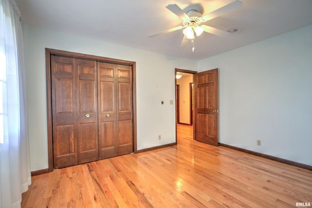 1619 W HALLOCK HOLLOW Road, Edelstein, IL 61526