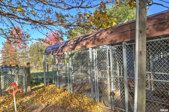 1619 W HALLOCK HOLLOW Road, Edelstein, IL 61526