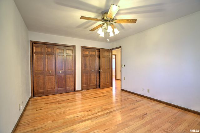 1619 W HALLOCK HOLLOW Road, Edelstein, IL 61526