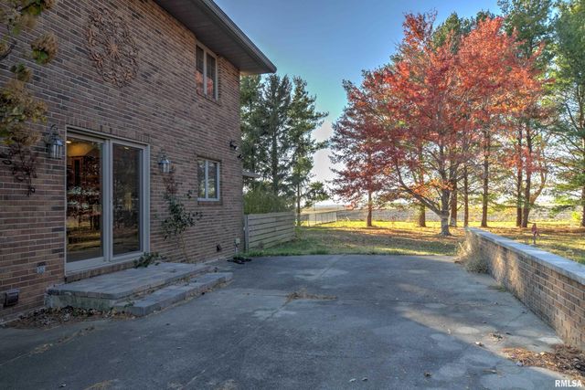 1619 W HALLOCK HOLLOW Road, Edelstein, IL 61526