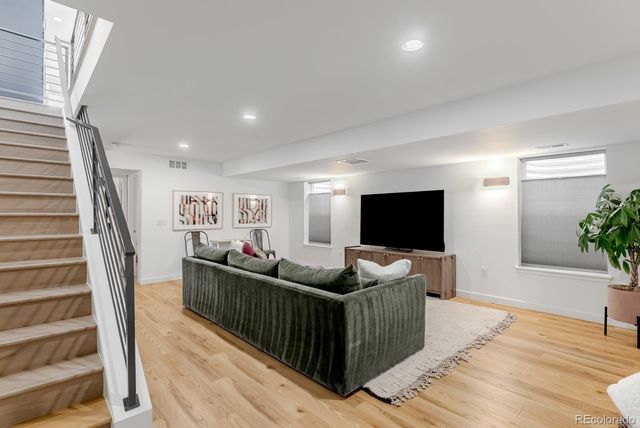 3955 N Utica Street, Denver, CO 80212